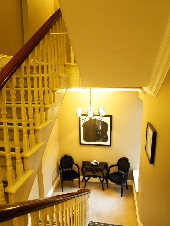 Apartahotel Kensington House 4*
